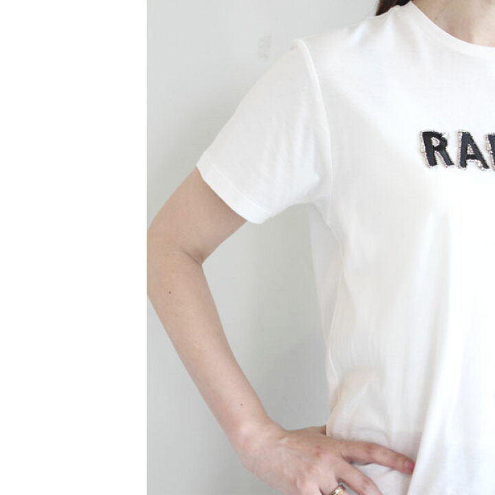 楽天市場】期間限定SALE グレース,グレースコンチネンタル,刺繍ロゴトップ,トップス,Tシャツ,刺繍,半袖,GRACE CONTINENTAL,新作,春夏,送料無料,18242165 : BOUTIQUE annie 楽天市場】期間限定SALE グレース,グレースコンチネンタル,刺繍ロゴトップ,トップス,Tシャツ,刺繍,半袖,GRACE CONTINENTAL,新作,春夏,送料無料,18242165 : BOUTIQUE annie
