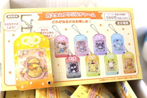 サンリオ シークレット アクリルチャーム お守りデザイン デザイン キティ マイメロ クロミ ポチャッコ シナモン ハンギョ サム