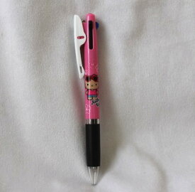 ハローキティ　キティ　日焼け　ジェットストリーム　3色ボールペン