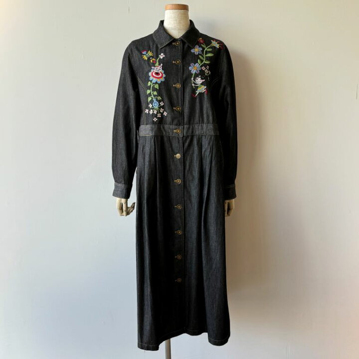 新品未使用 アルベロベロ ぶたさん 刺繍 花モチーフ シャツ ワンピース 