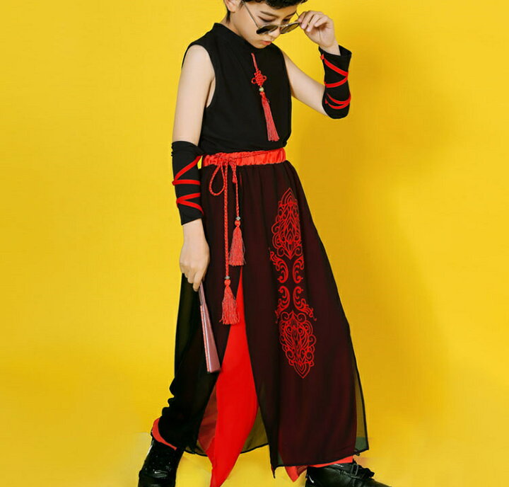 楽天市場 ダンス衣装 セットアップ キッズ 子供服 文化祭 発表会 チャイナ風 ヒップホップ コスプレ ステージ衣装 キッズ カッコイイ 上下セット チャイナボタン チャイナ服 おしゃれ 中国 トップス ガールズ 女の子 男の子 演出 ジャズダンス 練習着 Hiphop 赤 黒 楽天市場 ダンス衣装 セットアップ キッズ 子供服 文化祭 発表会 チャイナ風 ヒップホップ コスプレ ステージ衣装 キッズ カッコイイ 上下セット チャイナボタン チャイナ服 おしゃれ 中国 トップス ガールズ 女の子 男の子 演出 ジャズダンス 練習着 Hiphop 赤 黒