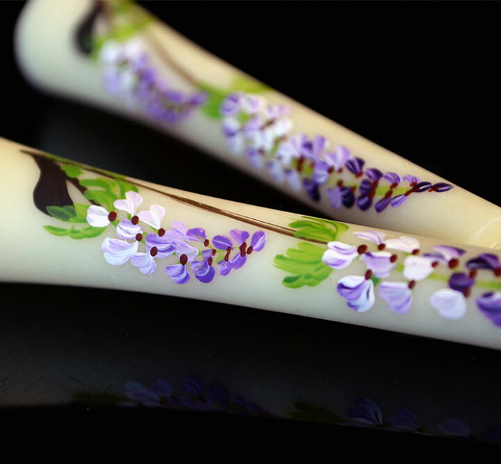 楽天市場】【越後花ろうそく】新潟生まれの手描き絵ろうそく「藤の花」10cm2本入り【3個までネコポスOK】【和蝋燭】【進物】【お彼岸】【絵ローソク】【進物】【お彼岸】【お盆】【手作り】【日本製】【お買い物マラソン ポイント10倍】 : お香・数珠・仏壇のe-namu庵心堂 楽天市場】【越後花ろうそく】新潟生まれの手描き絵ろうそく「藤の花」10cm2本入り【3個までネコポスOK】【和蝋燭】【進物】【お彼岸】【絵ローソク】【進物】【お彼岸】【お盆】【手作り】【日本製】【お買い物マラソン ポイント10倍】 : お香・数珠・仏壇のe-namu庵心堂