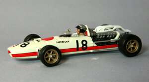 Gu 1/43 C^AGP z_ RA273 1966