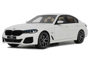 GT SPIRIT 1/18 BMW 545e xDrive T[ MX|[c 2023 zCg