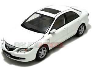 PaudiModel 1/18 MAZDA 6 2006 �z���C�g