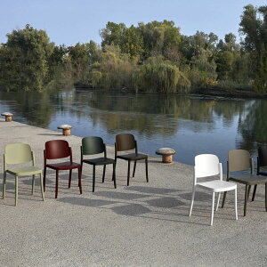 【ポイント10倍】チェラントラ ピアッツァ1 アームレスチェア 4脚セット PIAZZA1 ピアッツァ1 屋外 室内 ピアッツア ガーデンファーニチャー 椅子 チェア イス イタリア製 おしゃれ かわいい 北