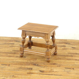 【短納期OK】 スモールテーブル　アンティークフレックス　小ぶり 　味わい深い無垢材の天板　素朴　サイドテーブル　飾り台　オランダ家具　64473