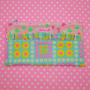 おさいふポーチ(ブルー)ピンクスロゴのタグおまけ付き 青 カラフル かわいい 手芸 レトロ 手作り ハンドメイド 型紙 日本製 コットン 生地 ソーイング 蛍光 綿100