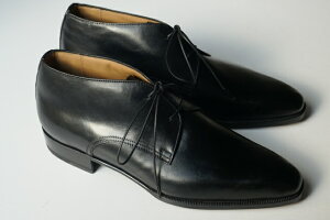 AUBERCYyI[xV[zMODEL@THE REINVENTED CHUKKA BOOT3019-33 /COL NERO/Annonay(AmlC)U[2ACbgBLACK`bJ[u[c