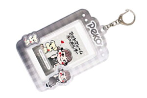 【送料無料】 ペコちゃん フォトフレームキーホルダーブラック×ホワイト Peko 不二家 お菓子 キーホルダー キーリング チャーム 写真 写真入れ 収納 推し活 推し 雑貨
