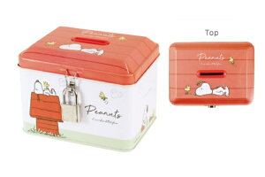 【送料無料】 スヌーピー SNOOPY カギ付き缶バンクのんびりドッグハウス ピーナッツ ウッドストック すぬーぴー アニメ キャラクター ケース ボックス 貯金箱 ちょきんばこ