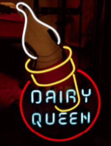 AJG݁@lITCDAIRY QUEEN@USA@AL@X@BAR@o[@JtF@lICg@d@Cg@TC@Ŕ@C~l[V@CeA@G݁@ObY@킢