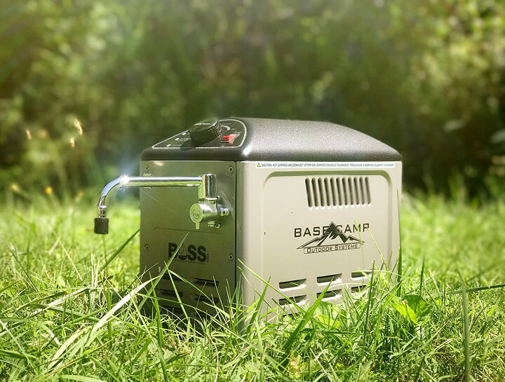 楽天市場】【並行輸入品】 温水シャワー ポータブル Mr. Heater BOSS-XW18 Basecamp バッテリー式 温水機 ポータブル温水器  シャワー システム 充電式 電動シャワー 温水器 持ち運び アウトドア キャンプ レジャー Mr. Heater BOSS-XW18 Basecamp  Battery Operated Shower ...