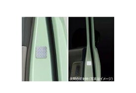 メール便可　DAIHATSU ROCKY　ダイハツ ロッキー【A202S A201S A210S】　リフレクションデカール(後席左側)[08230-K2165]