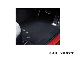 純正アクセサリー　マツダ　CX-30　DM　H31.9～　MAZDAフロアマット　スポーツ　2WD車用　D41SV0320