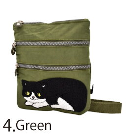 ふわふわ ネコ ショルダーバッグ スマホ収納 猫 ねこ ネコ 小物入れ 3ポケット 2Way 斜め掛け 肩掛け 軽量 お出掛け かわいい ハチワレ 猫の日