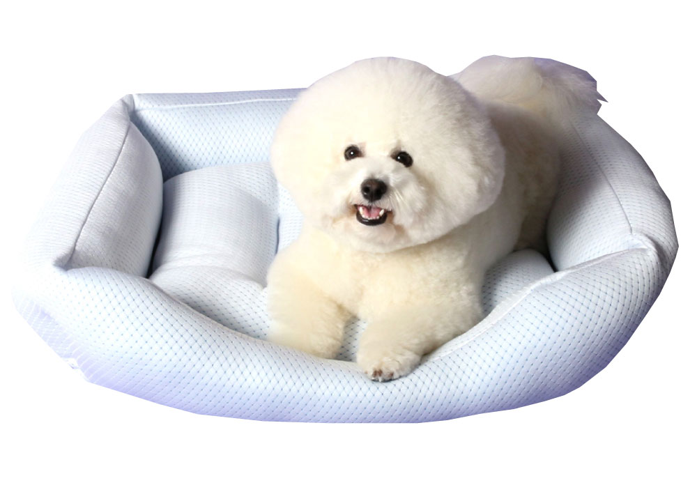 超クール・Wラッセル<br>スクエア型（一体型） M<br>犬猫ベッドのappy dog<br> <br><br>接触冷感　冷たいベッド　暑さ対策　冷えマット　暑さ対策　ペットベッド 冷感　冷感 犬用 猫用<br>