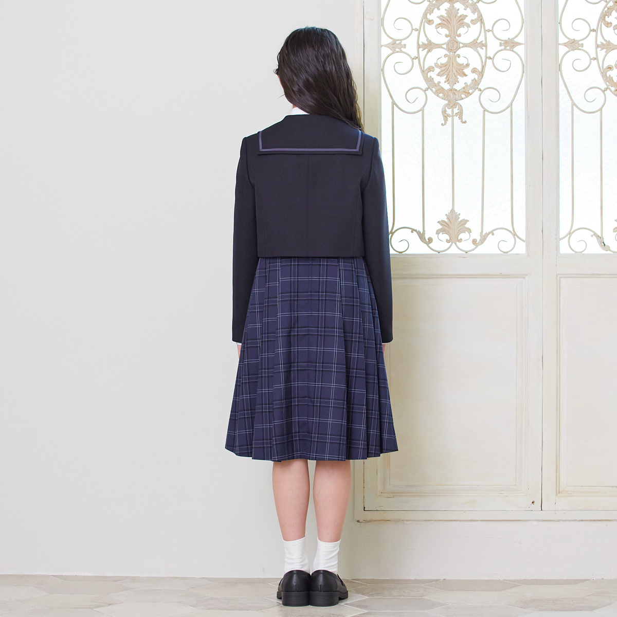 楽天市場】卒業式 スーツ 女の子 セーラー襟ジャンパースカートスーツ 