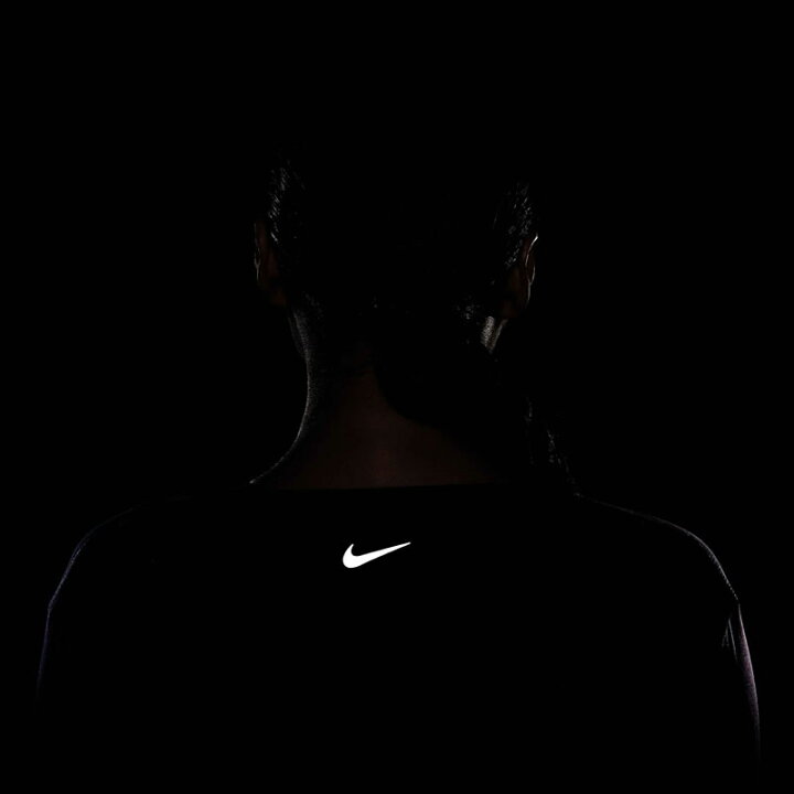 楽天市場 Tシャツ 長袖 レディース ナイキ Nike マイラー L S トップ スポーツウェア ランニング フィットネスウェア 女性 長袖シャツ ワンポイント トップス Aj8129 573 Apworld