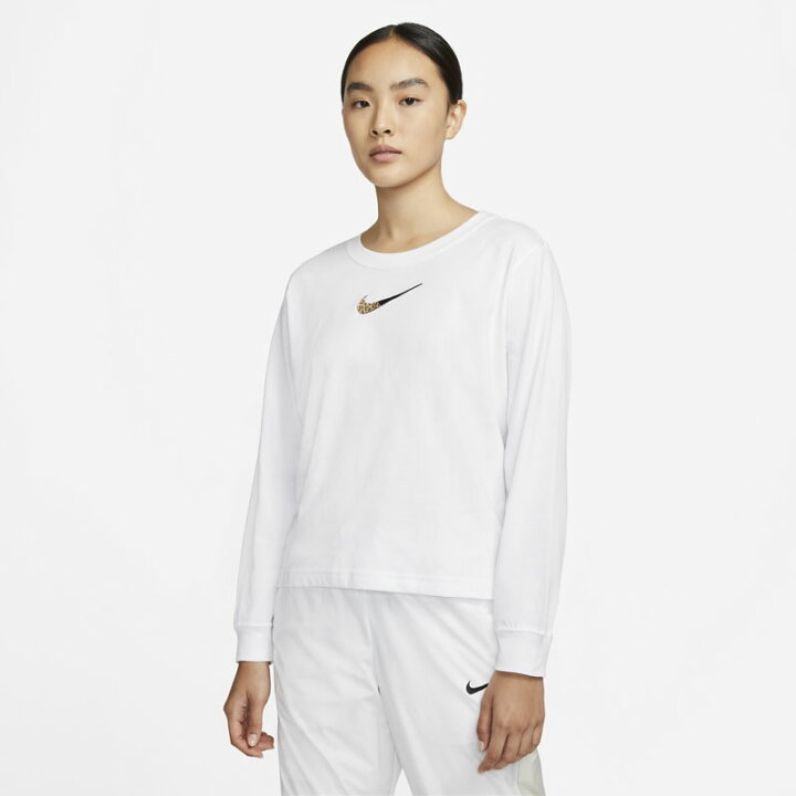 楽天市場 長袖 Tシャツ レディース ナイキ Nike Nsw ボクシーパッチ L S Tee フィットネス スポーツウェア 女性 ホワイト 白 カジュアル トップス Dm2805 100 Apworld
