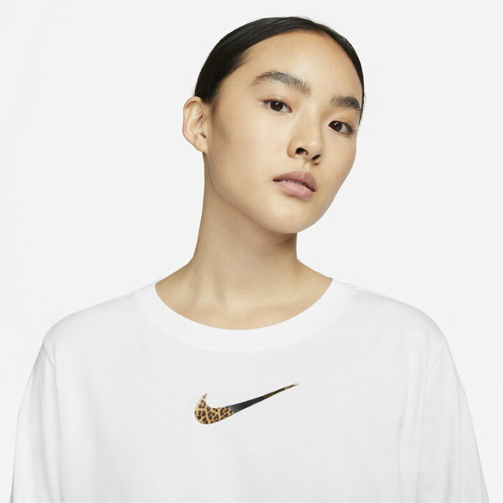 楽天市場 長袖 Tシャツ レディース ナイキ Nike Nsw ボクシーパッチ L S Tee フィットネス スポーツウェア 女性 ホワイト 白 カジュアル トップス Dm2805 100 Apworld