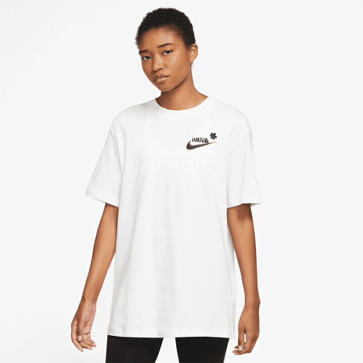 楽天市場 全品p５倍 11月15日限定 送料無料 Tシャツ 半袖 レディース ナイキ Nike As W Nsw Tee Bf Fw Fiber 2 スポーツウェア カジュアル 女性 ホワイト 白 トップス Dr9003 100 Apworld