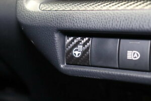 vEX61PHEV@XeAOq[^[XCb`V[g