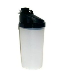 SmartShake �^�[�{�V�F�C�J�[ with Strainer Basket (750mL)