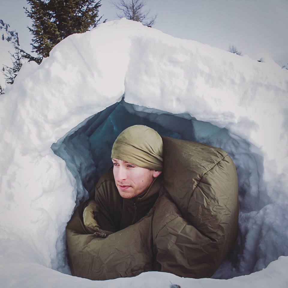 楽天市場】フィンランドの極寒地域遠征軍も愛用している シュラフ 