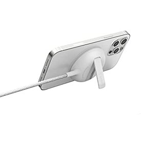 Belkin MagSafe認証 ワイヤレス充電パッド iPhone 14/13/12 最大15W急速充電 キックスタンド付き AC電源アダプター付属 ホワイト WIA004dqWH