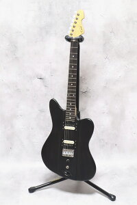EDWARDS Platinum Edition KARMASTER�@�G�h���[�Y�@�G���L�M�^�[�@9mm Parabellum Bullet �@�� �P�[ �V�O�l�`���[���f���@���y�ʁI�@�ƂĂ��g�̂ɗD�����M�^�[