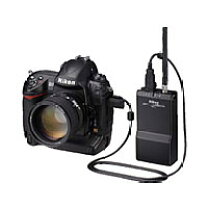 Nikon WT-4 ワイヤレストランスミッターと充電器
