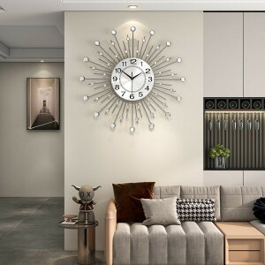 【1年保証】オシャレ 壁掛け時計 北欧 掛け時計 ウォールクロック おしゃれ 掛時計 モダン風 インテリア 見やすい 大きい 金属製 ウォールクロック 壁飾り 静音 北欧 壁掛け時計 オシャレ 時