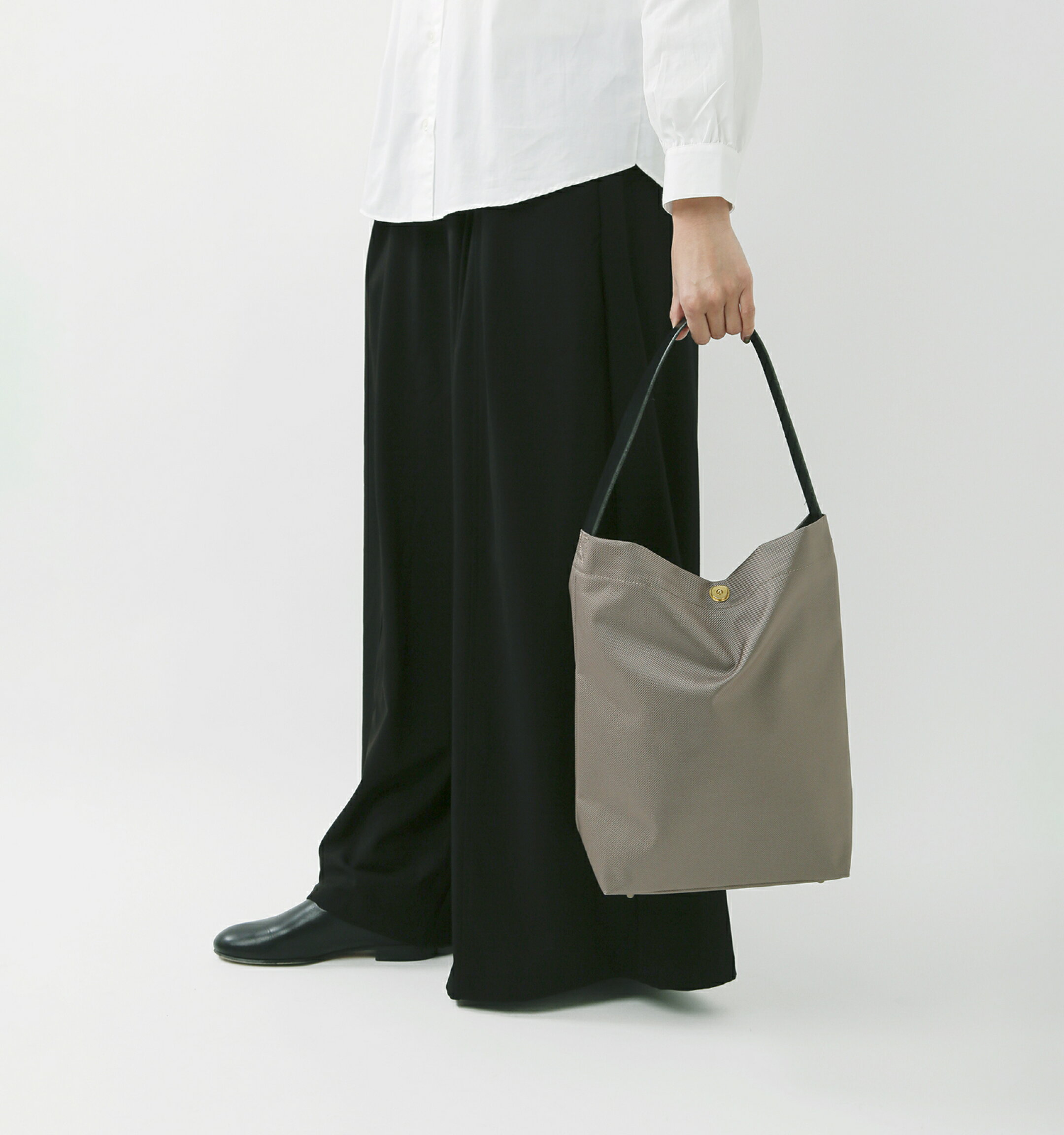 MARINE DAY マリンデイ 66ナイロン×栃木レザー ショルダーバッグ “FREDERICK”