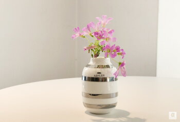 Kahler(ケーラー)花瓶フラワーベース(ミニサイズ)オマジオOMAGGIOデンマーク陶器ホワイトプレゼントおしゃれな北欧雑貨花びんインテリアボーダー
