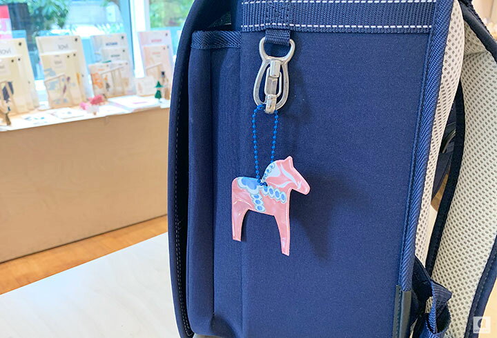 289円 大特価!! Glimmis グリミス かめ グリーン GR 北欧 リフレクター 反射 キーホルダー 再帰性反射素材 289円 大特価!! Glimmis グリミス かめ グリーン GR 北欧 リフレクター 反射 キーホルダー 再帰性反射素材