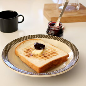 【小鹿田焼 8寸皿 ゾウガン 白 飛びかんな 柄なし/柄あり】テーブルウェア 食器 深皿 和食器 おんた焼き 飛びかんな ギフト ■ラッピング無料【2025WS】