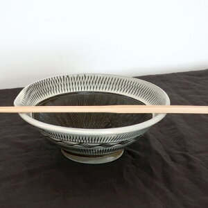 yc 8蔫 тȁz Ќ aH 񂽏Ă  MR e[uEFA Mtg bsO