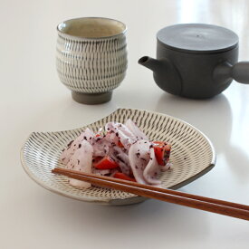 【小鹿田焼 5寸角皿（楕円）飛びかんな】白 楕円形 だ円 テーブルウェア 和食器 皿山 おんた焼き 飛び鉋 ギフト ■ラッピング無料