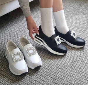 rW[ bV Xj[J[ y y ɂ fB[X 23cm 24cm 25cm ubN  zCg   킢 JWA X|[c Xj[J[  AEghA ؍t@b