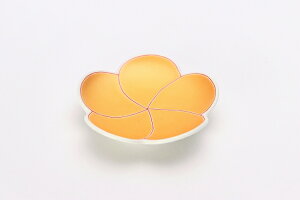 【有田焼 幸楽窯 錦金彩 梅形小皿】有田焼 磁器 変形皿 花型 取皿 銘々皿 金 和菓子 おひたし お花見 節句 ひな祭り お正月 おしゃれ 和食器 ギフト 引き出物 内祝い プレゼント