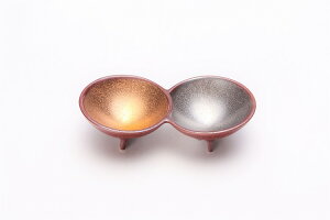 【有田焼 陶悦窯 紫素金銀塗り 二組小付】有田焼 磁器 二品皿 薬味皿 変形 豆鉢 金 銀 タレ入れ 薬味入れ 珍味入れ おしゃれ 和食器 ギフト 引き出物 内祝い プレゼント