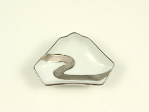 Lc ^Rq v`i xmR^ 艖MyM Mz