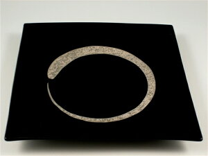 Lc vEqq V}bgv`iъz 8M