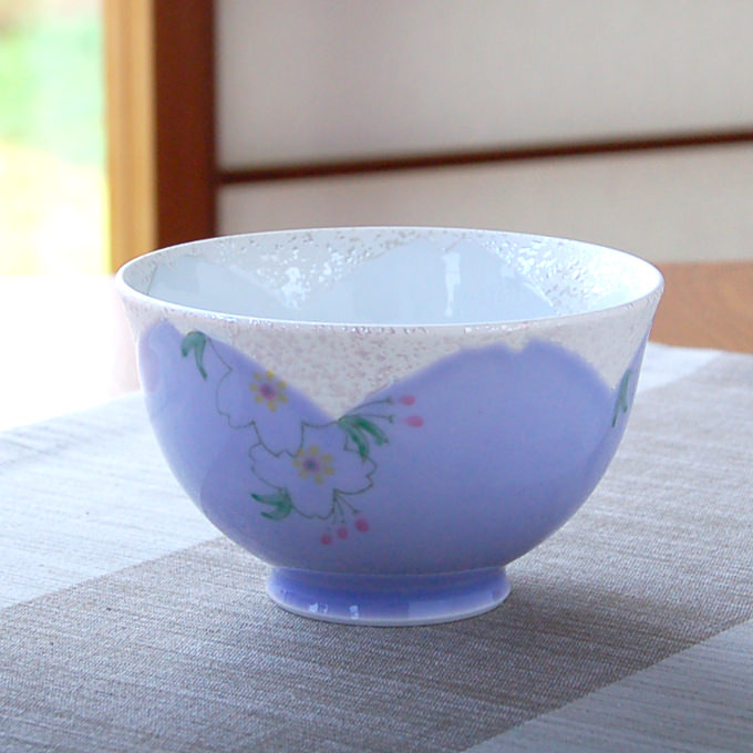 茶碗 ご飯茶碗 めし碗 おしゃれ 持ちやすい 有田焼 陶磁器 日本製 華の舞（紫） | 有田焼やきもの市場　楽天市場店