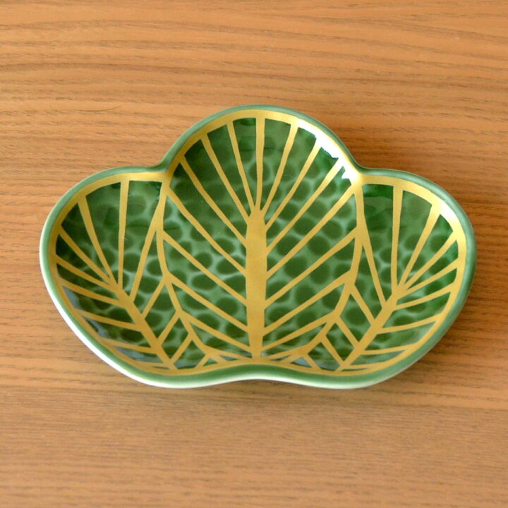楽天市場】正月 食器 和食器 小皿 松葉 縁起物 有田焼 幸松葉（緑  