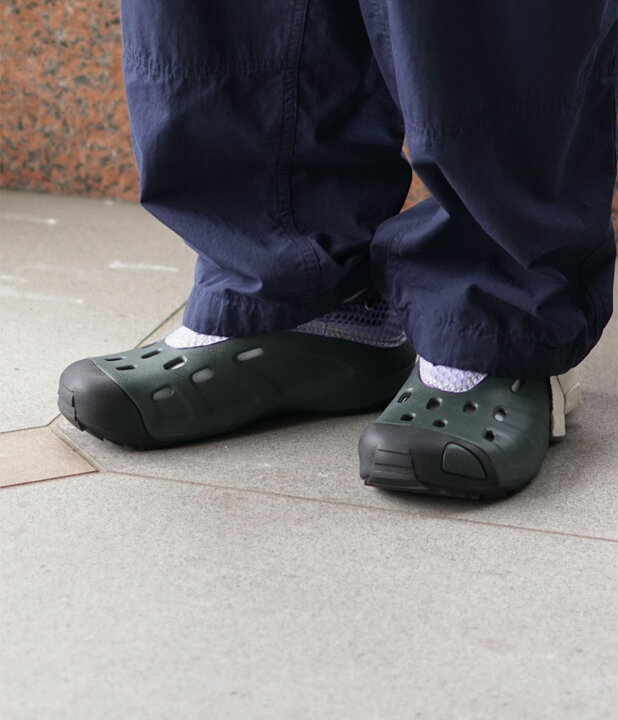 楽天市場】[送料無料]MARMOT CAPITAL : MARMOT X Crocs Quick Trail  