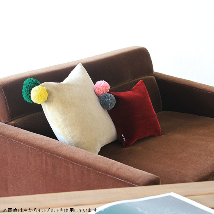 楽天市場 クッション 30 30 ミニクッション おしゃれ かわいい 中身 30cm ミニ 小さい 正方形 四角 ボンボン 黒 カラフル カバー 中材入り 日本製 レトロ 無地 インテリア ソファ カフェ ステッチ ピンク パープル レッド 赤 ブルー Interior Cushion Bonbon 30f