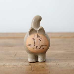 Lisa LarsonCat T[\ fBG`Lbg OC uE k G L ˂ u Vzj LDւ̃Mtg n  CeA XEF[f u CeAG