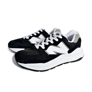 [}\N[|zzI]NEW BALANCE M5740CB "BLACK" j[oX Xj[J[ (  ubN  zCg Y fB[X EBY  9060 57/40 NB )